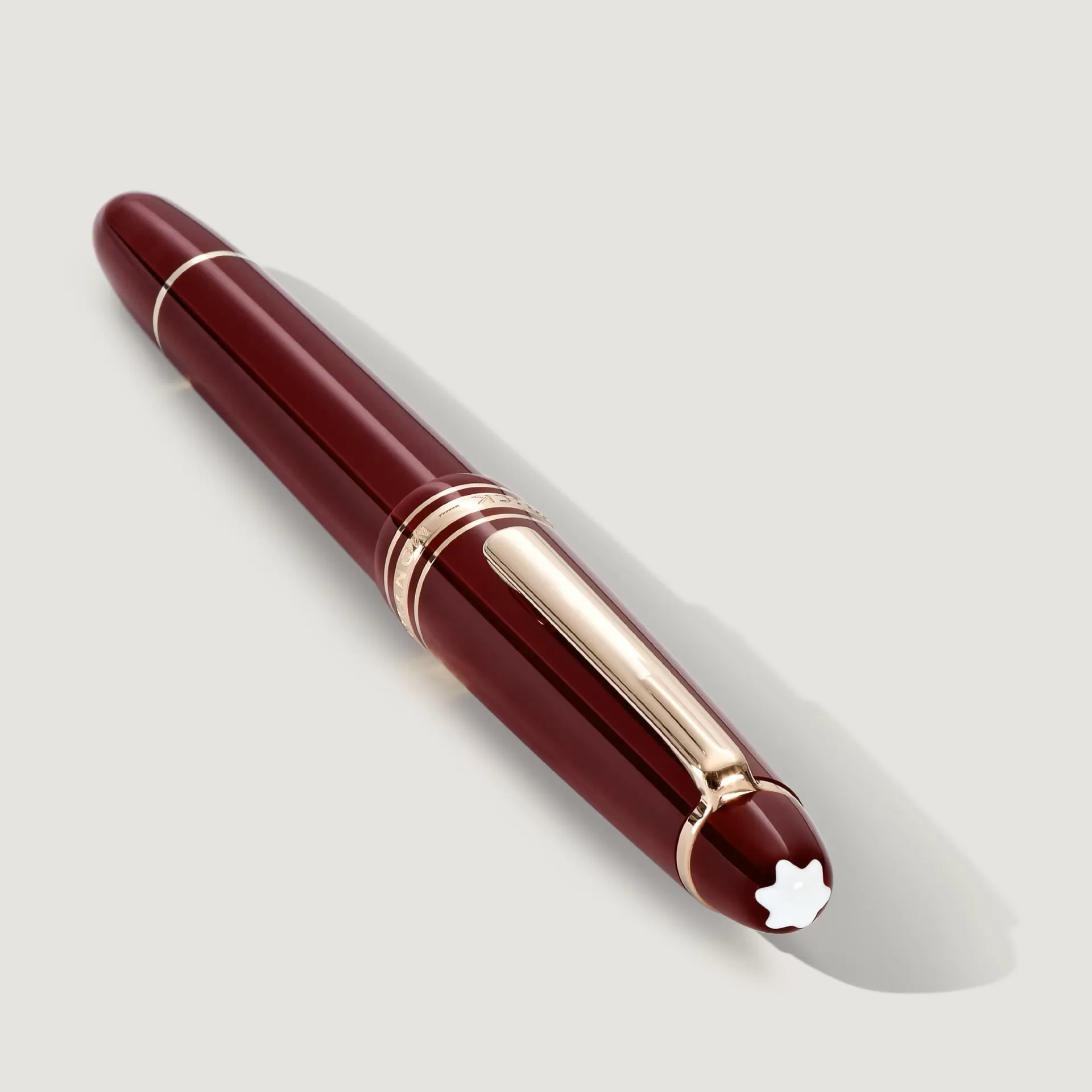 Bút dạ bi Montblanc Meisterstück Burgundy Red Classique GT