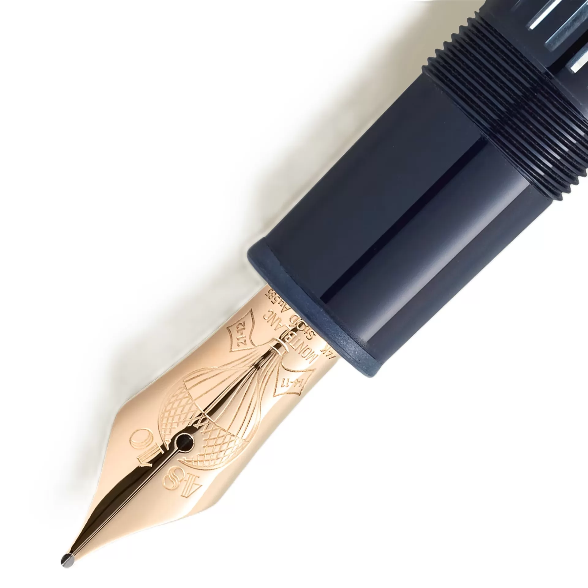 Bút  máy Montblanc 146  Meisterstück Around the World in 80 Days Y3 LeGrand resin