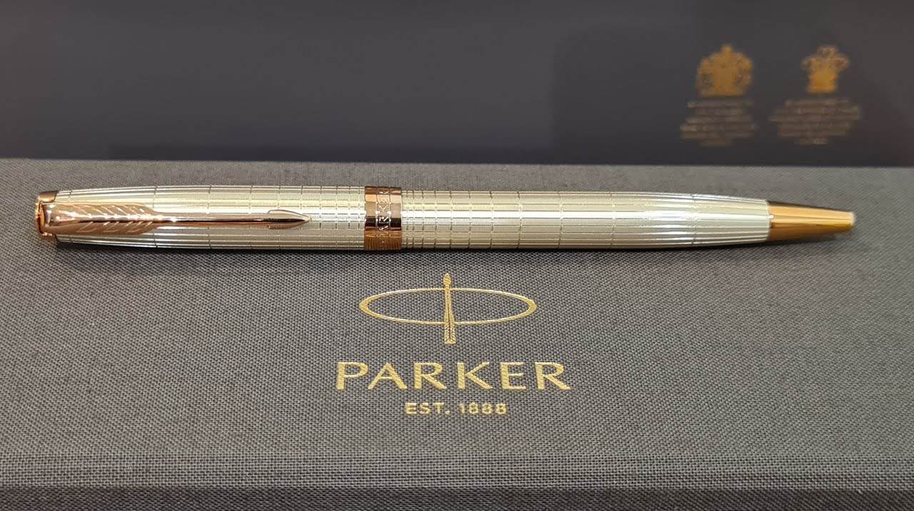 Bút bi Parker Sonnet 17 Silver PGT