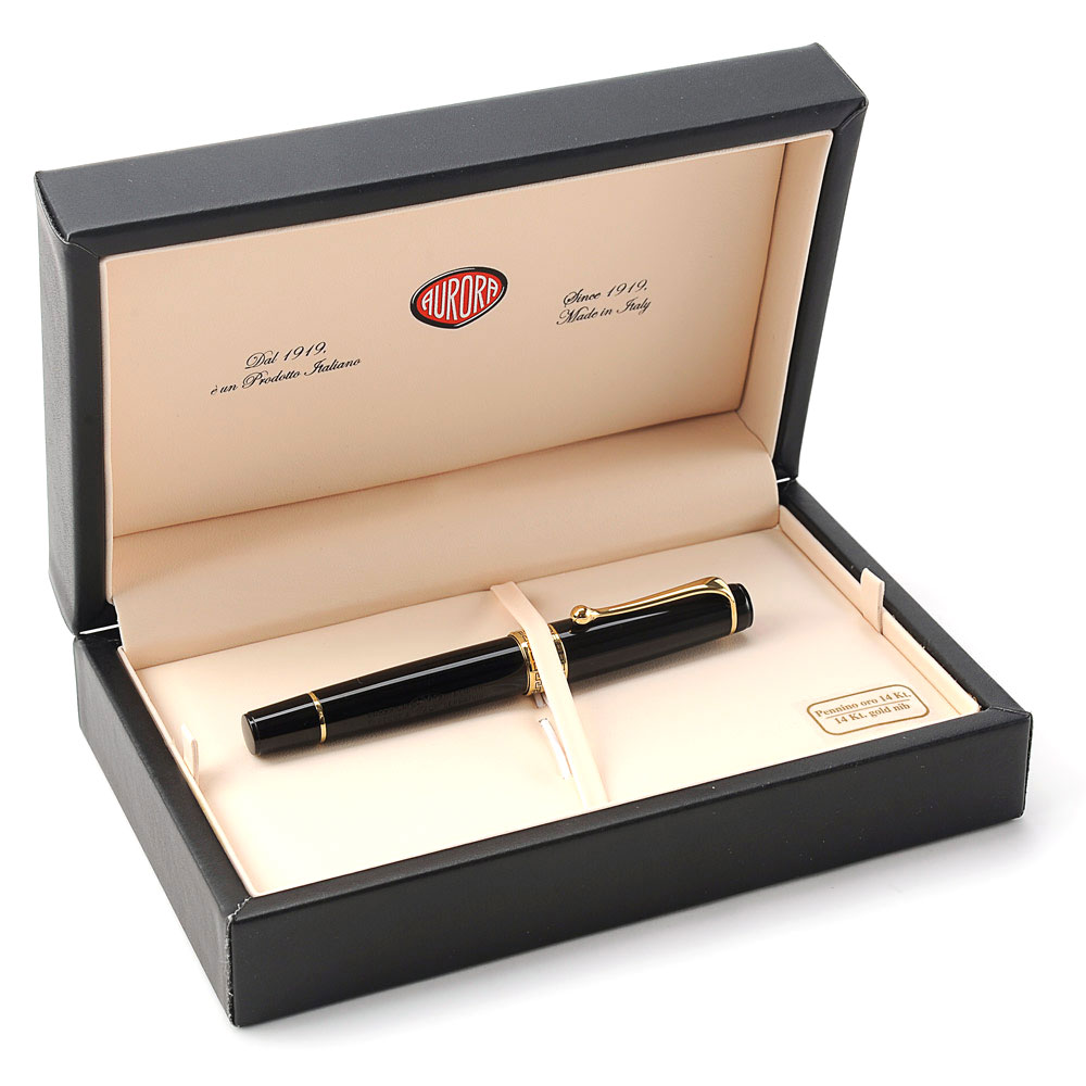 Bút máy Aurora Optima Black Gold Plated Trim 