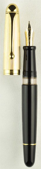 Bút máy Aurora 88 Black Barrel Gold Plated Cap Piston 