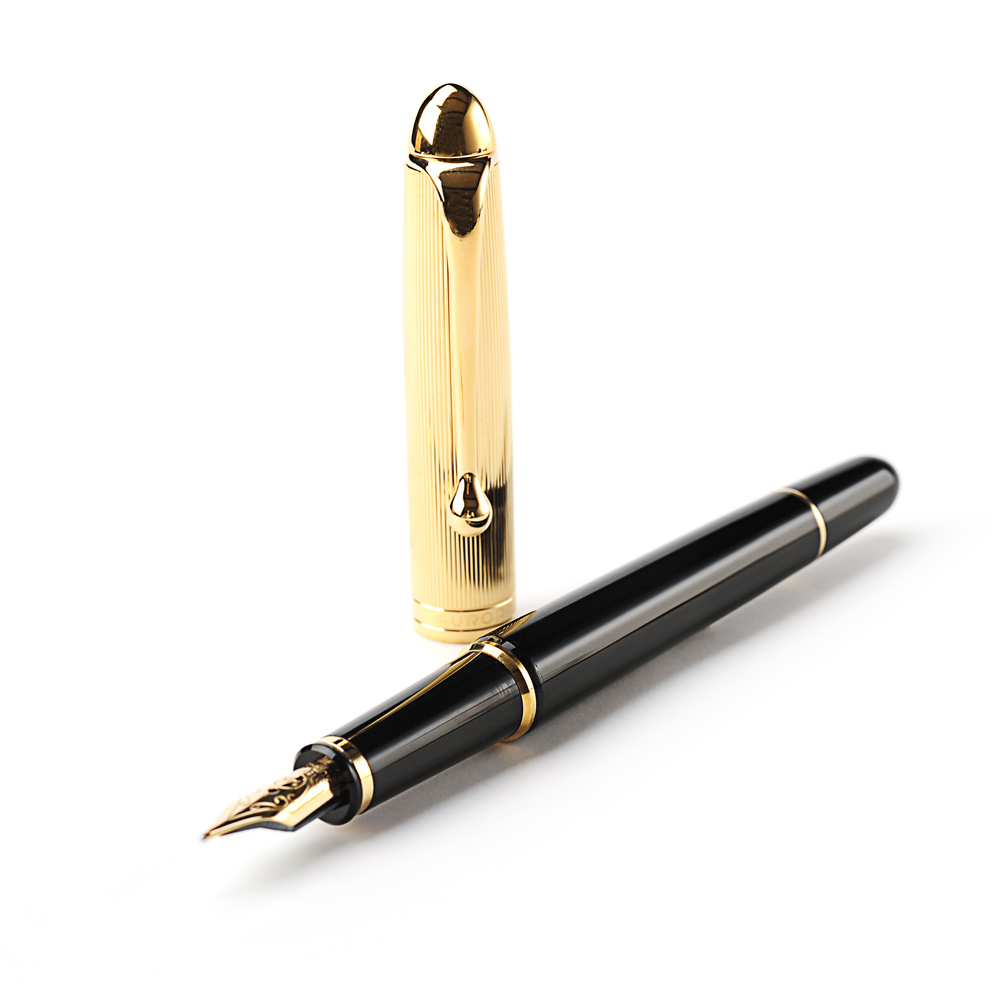 Bút máy Aurora 88 Black Barrel Gold Plated Cap 