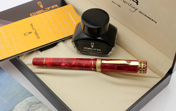 Bút máy Romeo and Julia forever red 18k fusion nib