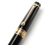 Bút máy Aurora Optima Black Gold Plated Trim 