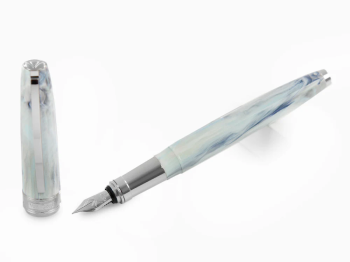 Bút máy Visconti Van Gogh Old vineyard with peasant woman