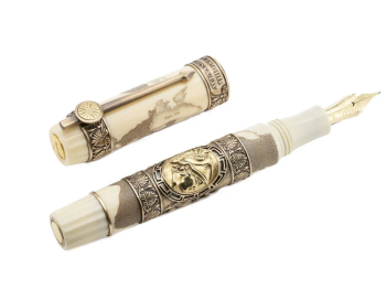 Bút máy Visconti Alexander the Great - Ivory